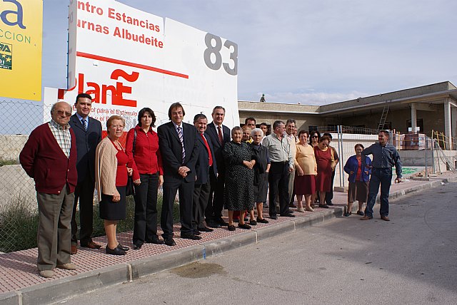 El Delegado del Gobierno y el Alcalde de Albudeite inauguran el nuevo alumbrado público en el Paseo junto al Río Mula