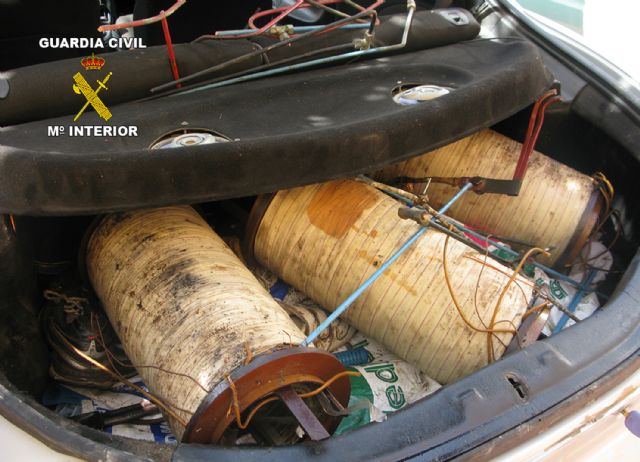 La Guardia Civil sorprende en Totana a tres personas dedicadas a la comisión de robos en explotaciones agrícolas