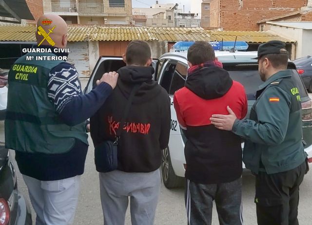 La Guardia Civil esclarece el robo de cable del alumbrado público de Albudeite y Pliego