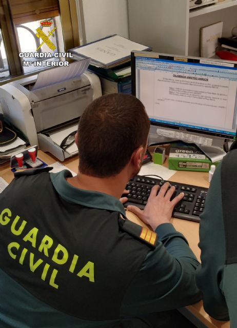 La Guardia Civil detiene a dos personas dedicadas a robar en viviendas de Albudeite